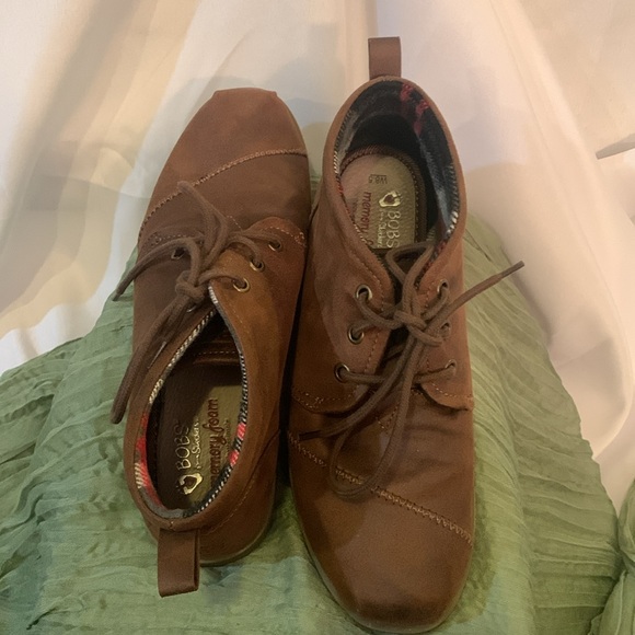 Bobs from Sketchers Brown Memory Foam Ankle Boots - Picture 10 of 10